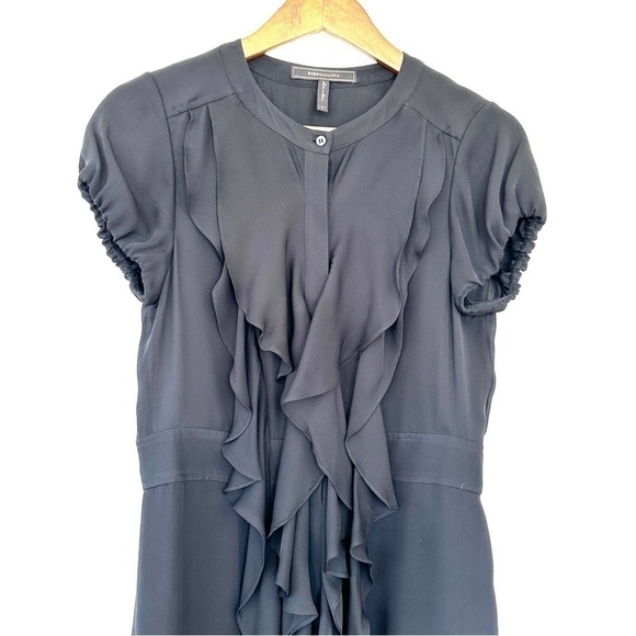 BCBG Maxazria fitted dress with short sleeves, ruffled, knee length, silk - Picture 5 of 16